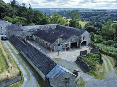FURTHER TRADITIONAL STONE OUTBUILDINGS